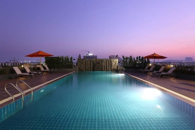 Adelphi Pattaya Otel Dış mekan fotoğraf