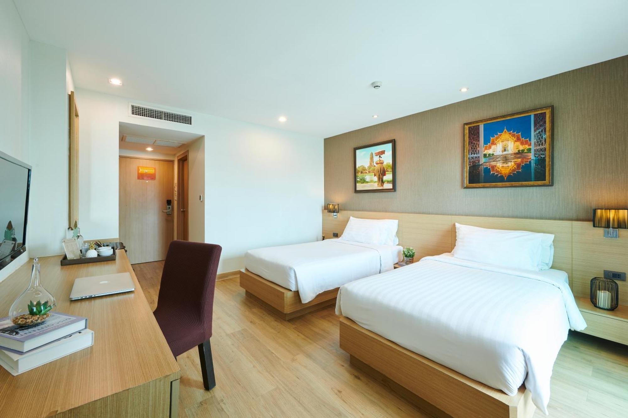 Adelphi Pattaya Otel Dış mekan fotoğraf