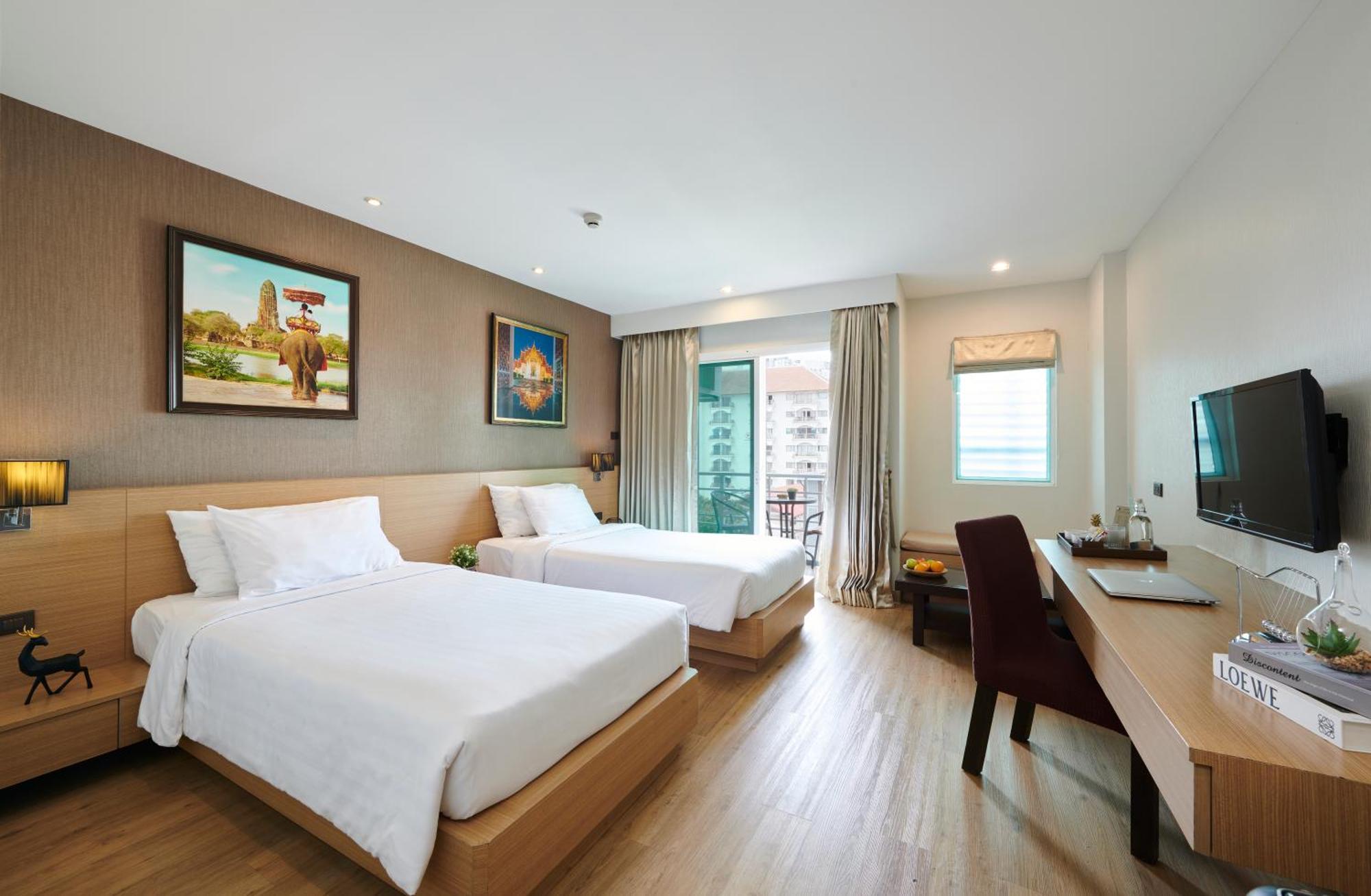 Adelphi Pattaya Otel Dış mekan fotoğraf